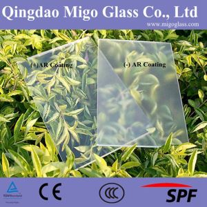 Fotovoltaické sklo s nízkým obsahem železa